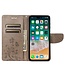 SoFetch Lichtbruin Bloemen Bookcase Hoesje voor de iPhone 14 Pro Max