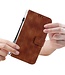 SoFetch Bruin Monogram Bookcase Hoesje voor de iPhone 14 Pro Max