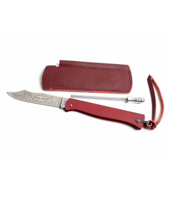 M.C.Cognet Douk-Douk groot rvs met etui en wetstaal