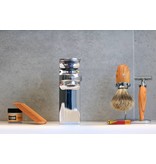 Muhle Kosmo scheerset in olijfhout - safety razor - kwast silvertip dassenhaar