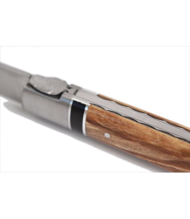 Sauveterre 11cm bois d'Aubrac en cornière ébène - bewerkte rug