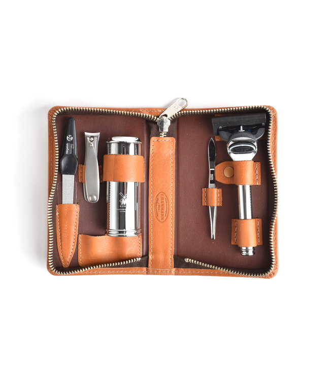 De Messenwinkel reisscheerset in etui buffelleder cognac - Gillette® Fusion5™ - silvertip fibre