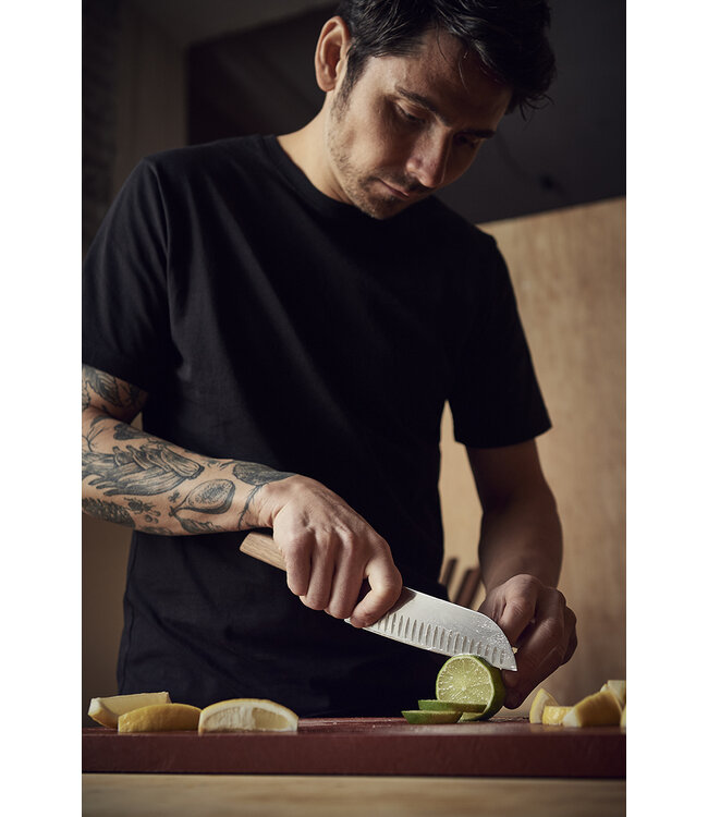 Victorinox Santoku met kuiltjes Swiss modern