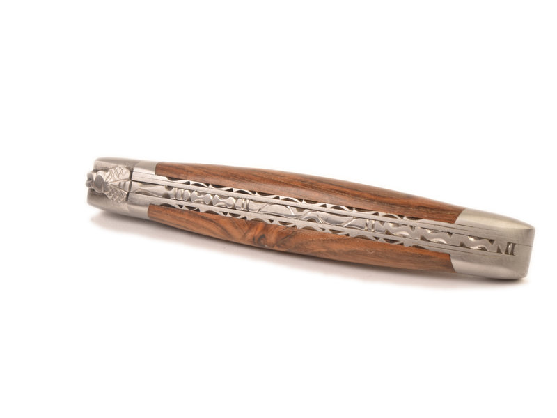 Laguiole en Aubrac 12cm pistache - double platines - mat