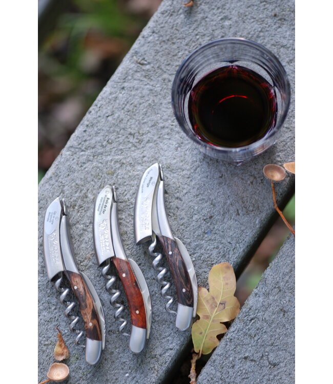 Laguiole en Aubrac kurkentrekker met heft in wenge - mat