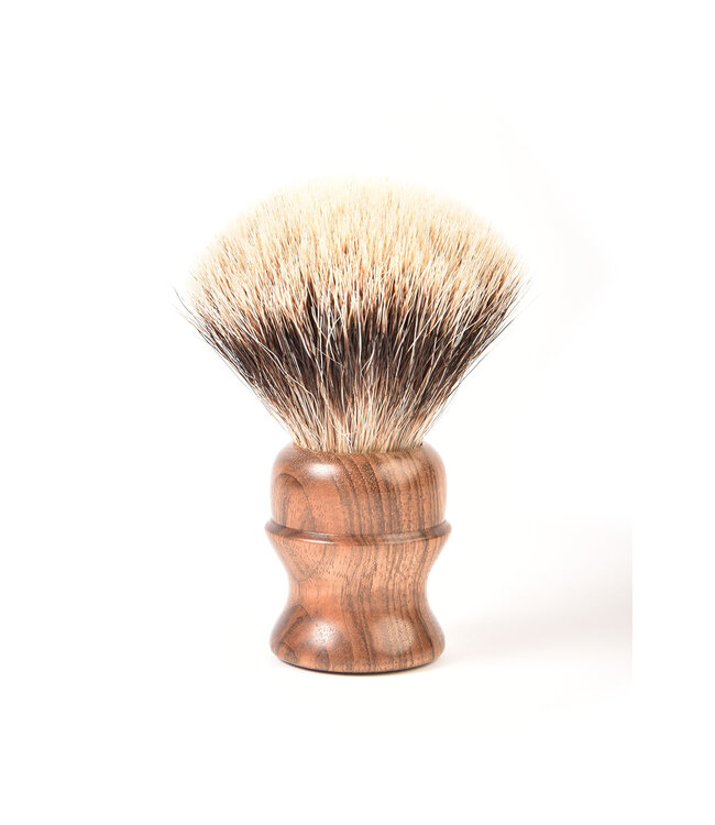 scheerset in notenhout - shavette - kwast silvertip dassenhaar