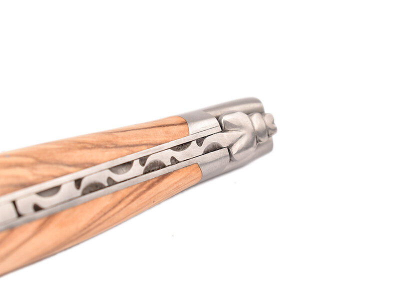 Laguiole en Aubrac 12cm olijfhout met kurkentrekker