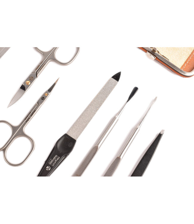 7-delig etui met nageltang  en 2 scharen - camel alpina leder (hardcase)