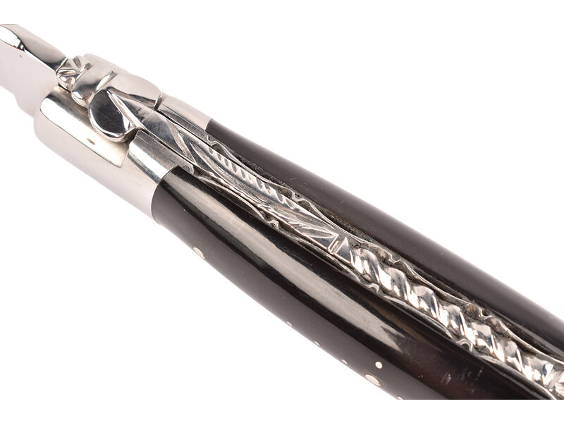 Laguiole en Aubrac 12cm buffel - platines guillochées - glanzend