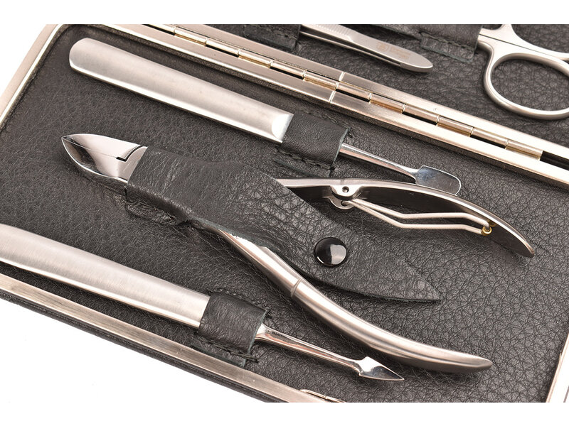 Dreiturm 7-delig etui met nageltang en 2 scharen - zwart kalfsleder (hardcase)