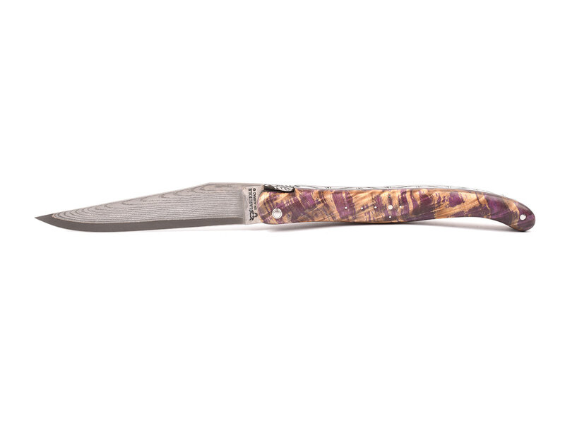 Laguiole en Aubrac Belle Pièce 2023/9 - 12cm violet gekleurd populier hout - plein manche - damast japonais