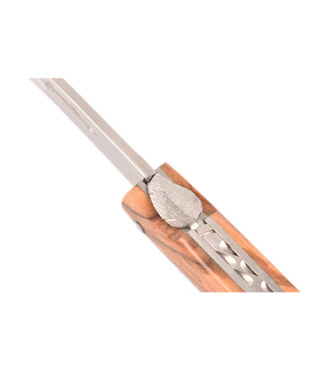 Sauveterre 9cm olijfhout - bewerkte rug