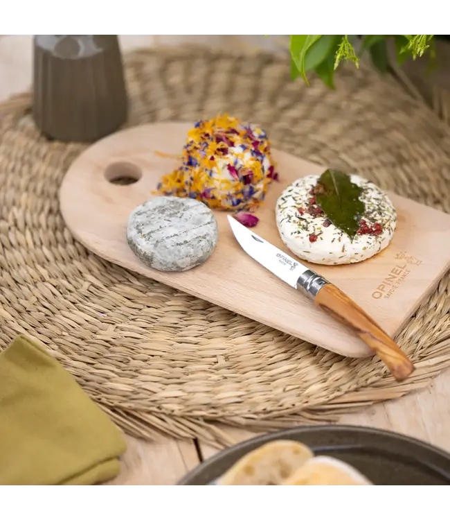 Opinel N°08 effilé met heft in olijfhout