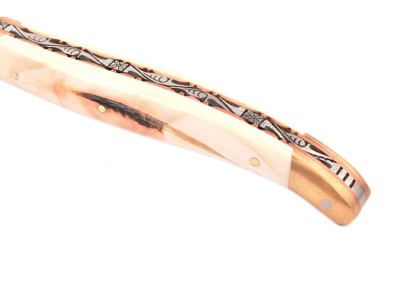 Laguiole en Aubrac 12cm phacochere - koperen platines guillochées - messing eindstukken