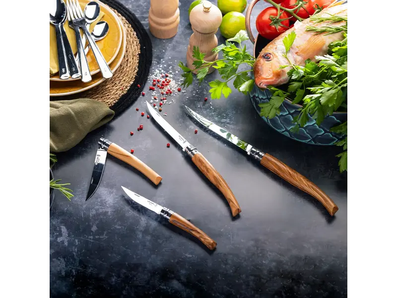 Opinel N°10 effilé met heft in olijfhout