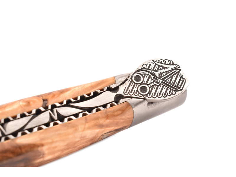 Laguiole en Aubrac Belle Pièce - 12cm loupe de marronnier - platines guillochées