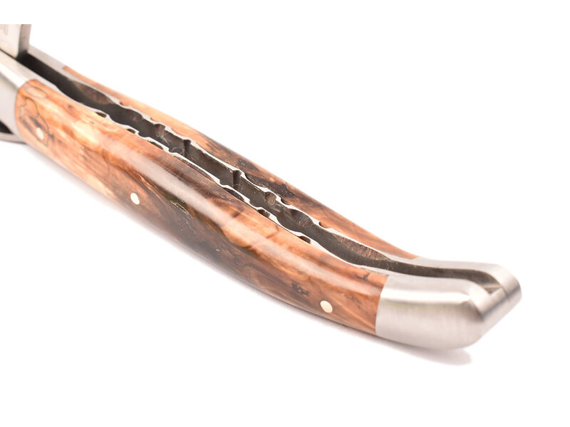 Laguiole en Aubrac Belle Pièce - 12cm loupe de marronnier - platines guillochées