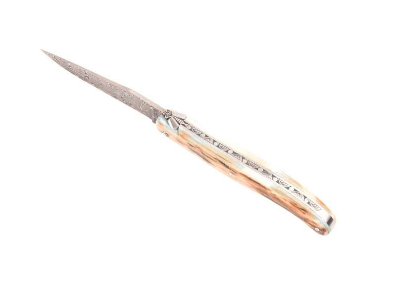 Laguiole en Aubrac Belle pièce 2024/9 - 12cm croute d'ivoire - damast