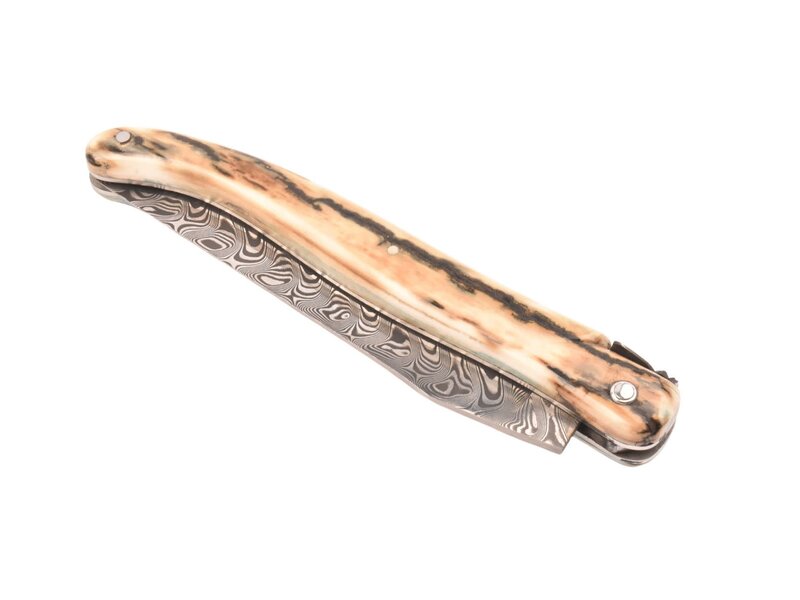Laguiole en Aubrac Belle pièce 2024/9 - 12cm croute d'ivoire - damast