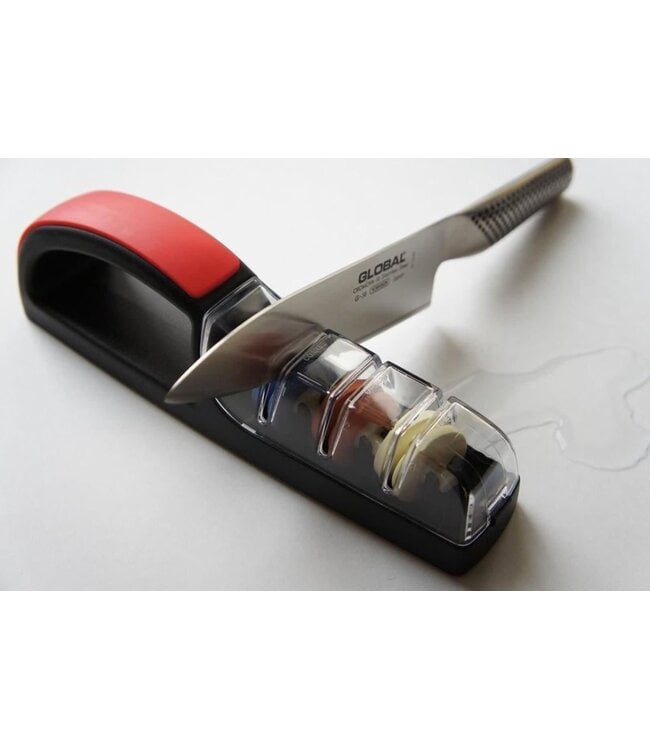 Global Minosharp waterslijper zwart-rood 'plus3'