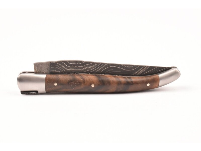 Laguiole en Aubrac Belle Pièce 2025 - 12cm loupe de noyer - damast feuilleté