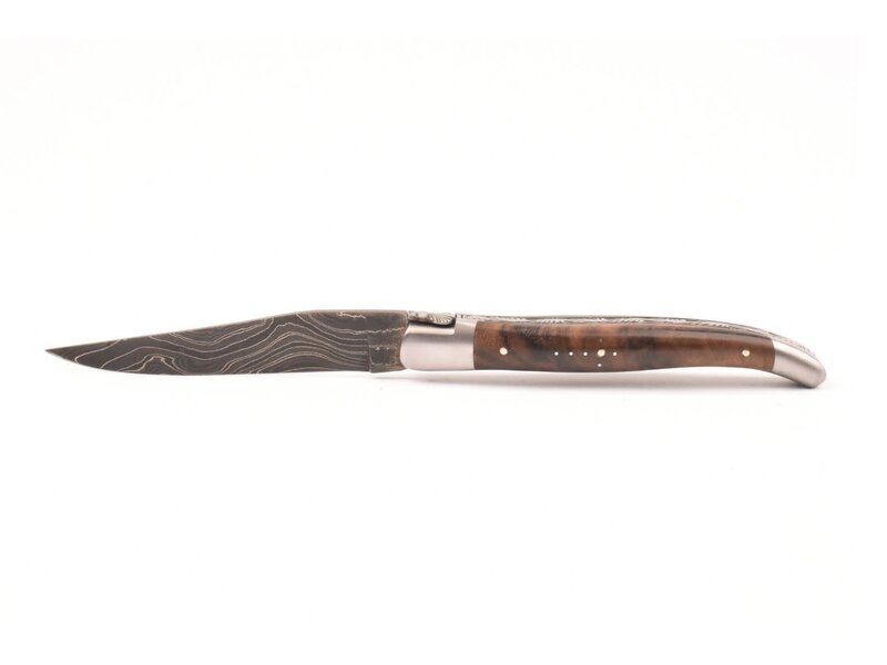 Laguiole en Aubrac Belle Pièce 2025 - 12cm loupe de noyer - damast feuilleté