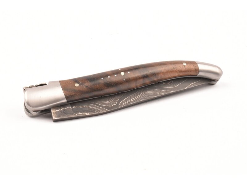 Laguiole en Aubrac Belle Pièce 2025 - 12cm loupe de noyer - damast feuilleté