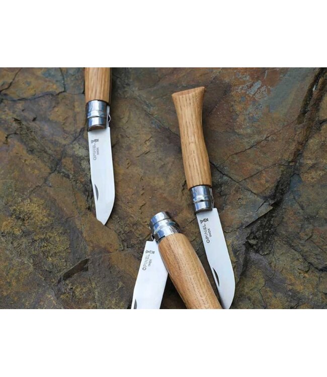 Opinel N°08 met heft in eik