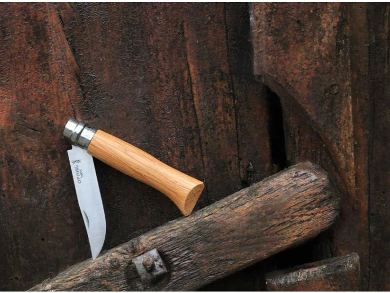 Opinel N°08 met heft in eik