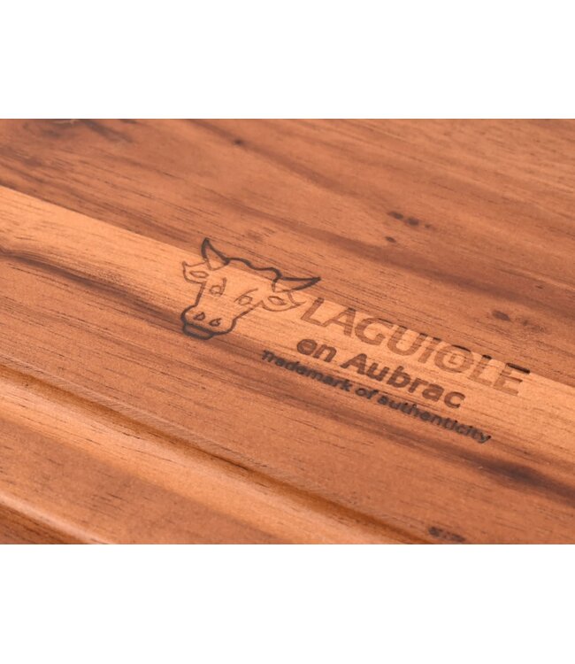 Laguiole en Aubrac vleesplank in acai met sapgeul  - 44x30cm (lxb)