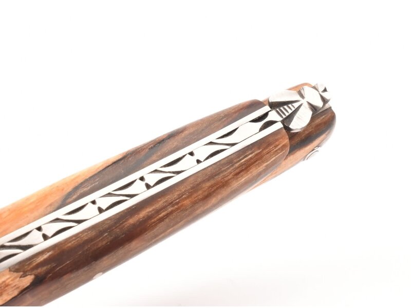 Laguiole en Aubrac 14cm bois d'aubrac - plein manche