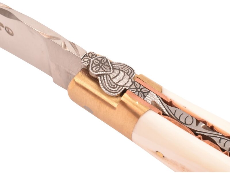 Laguiole en Aubrac 12cm phacochere - koperen platines guillochées - messing eindstukken