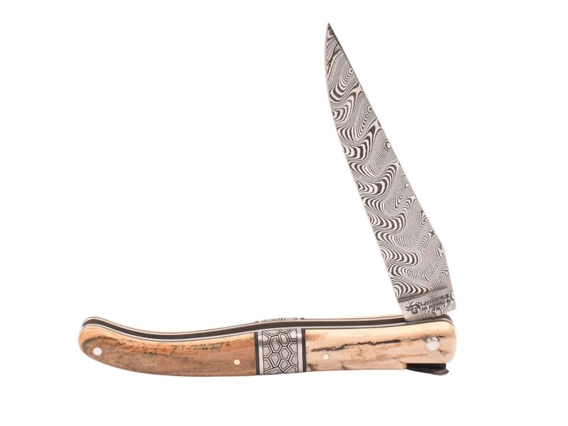 Laguiole en Aubrac Belle pièce 2025/1 - 12cm croute d' ivoire de mammouth - damast balbach - plein manche