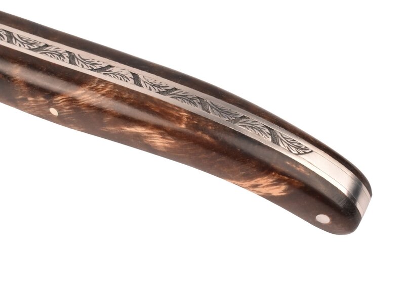 Laguiole en Aubrac Belle pièce 2025/4 - 12cm fourche de peuplier claire - plein manche