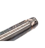 Laguiole en Aubrac Belle pièce 2025/5 - 12cm loupe de sureau blue - plein manche