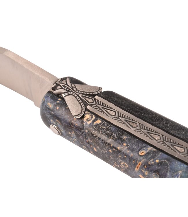 Laguiole en Aubrac Belle pièce - 12cm loupe de sureau blue - plein manche