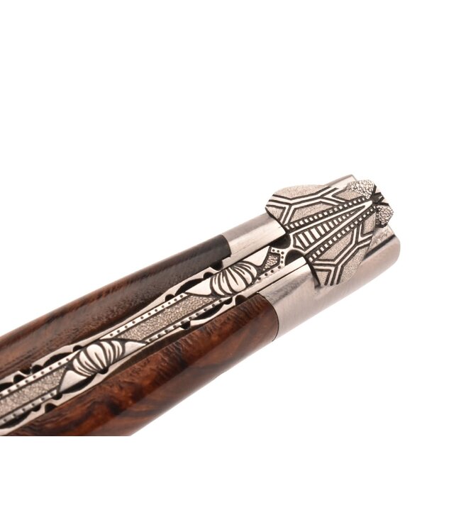 Laguiole en Aubrac Belle pièce - 12cm loupe de bois de fer - damast torsadé