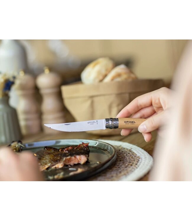 Opinel N°08 effilé met heft in beuk