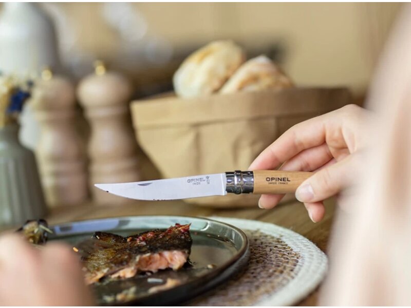 Opinel N°08 effilé met heft in beuk