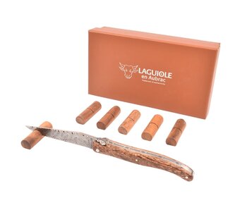 Laguiole en Aubrac steuntjes in acacia hout voor steakmessen