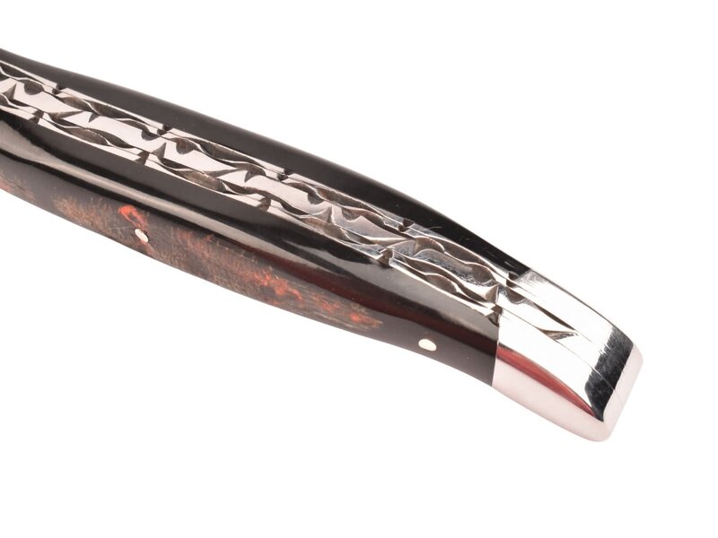 Laguiole en Aubrac 12cm croute de buffle - double platines - glanzend