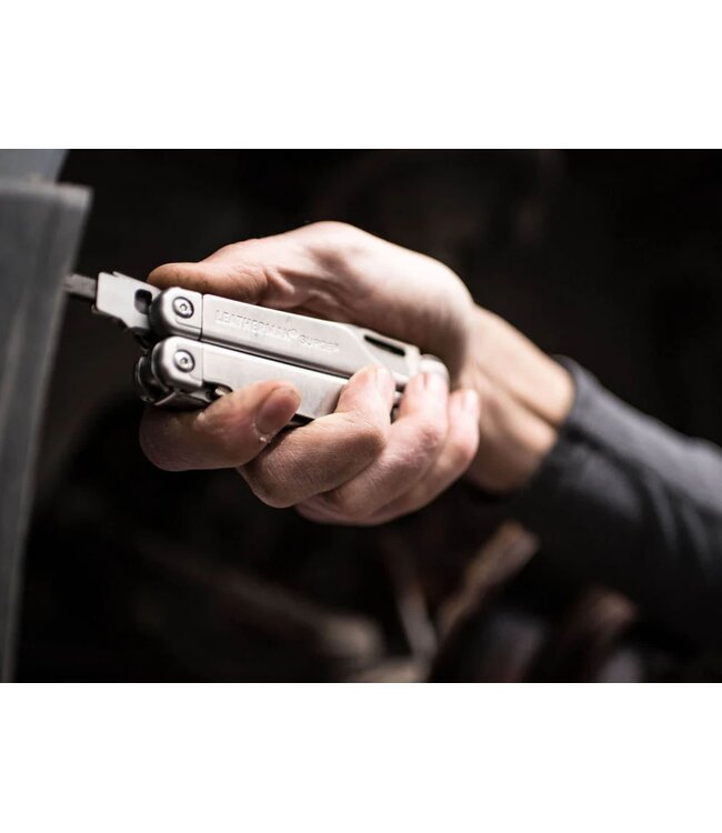 Leatherman Surge