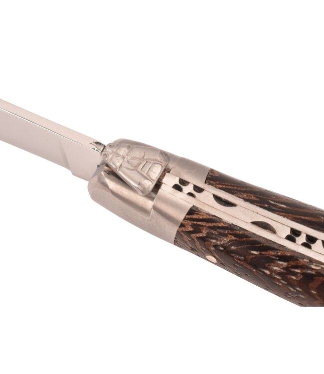 Laguiole en Aubrac set van botermes in wenge en boterplankje in acacia