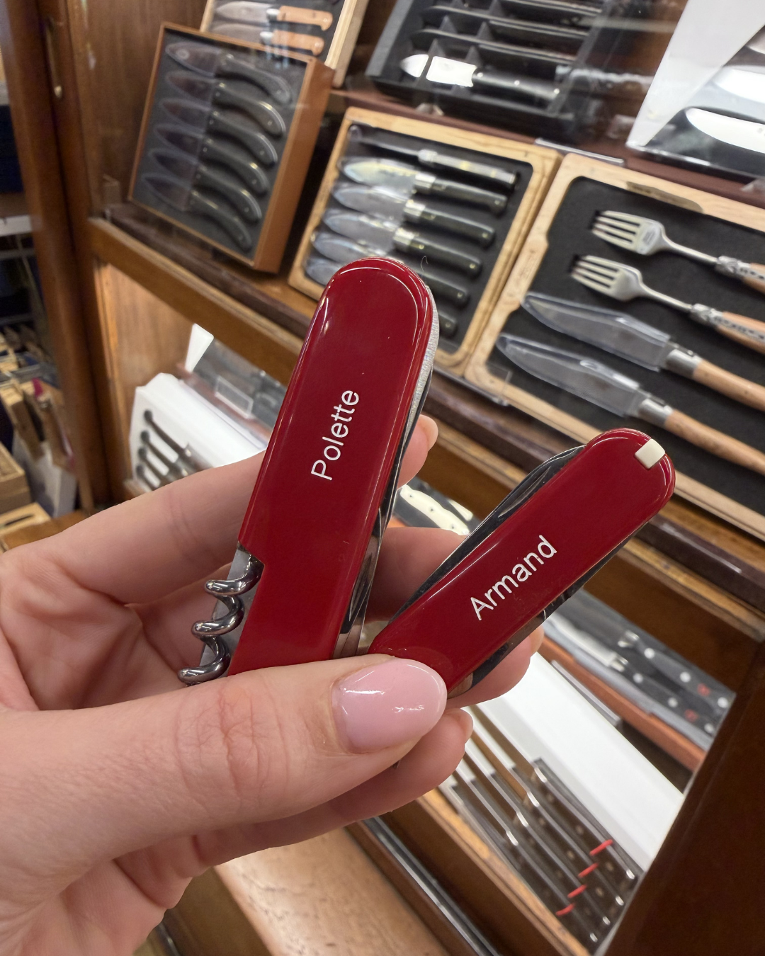 Zakmes vs. Multitool