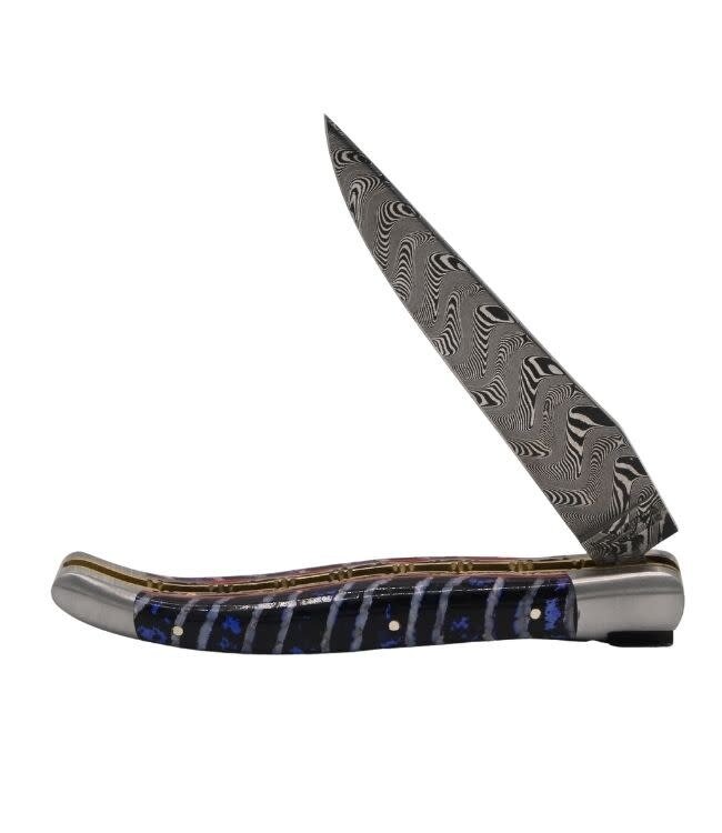 Laguiole en Aubrac Belle pièce 2026 - 12cm mammoetkies blauw - double platines - messing veer - rode plaatjes - damast