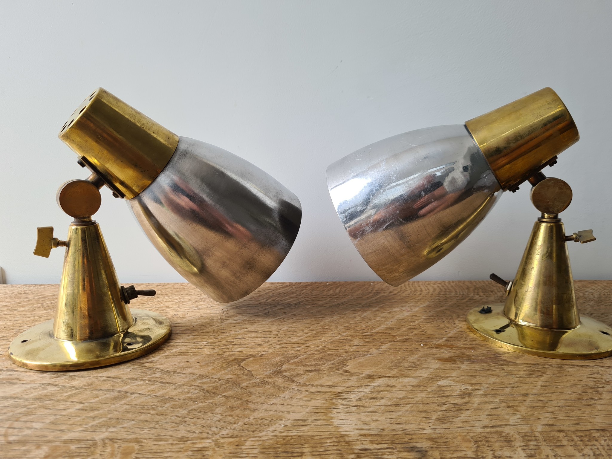 Verstelbare wandlamp bedlamp