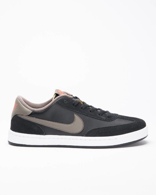 Nike SB Nike SB FC Classic Black/Ridgerock-Vintage Coral-White