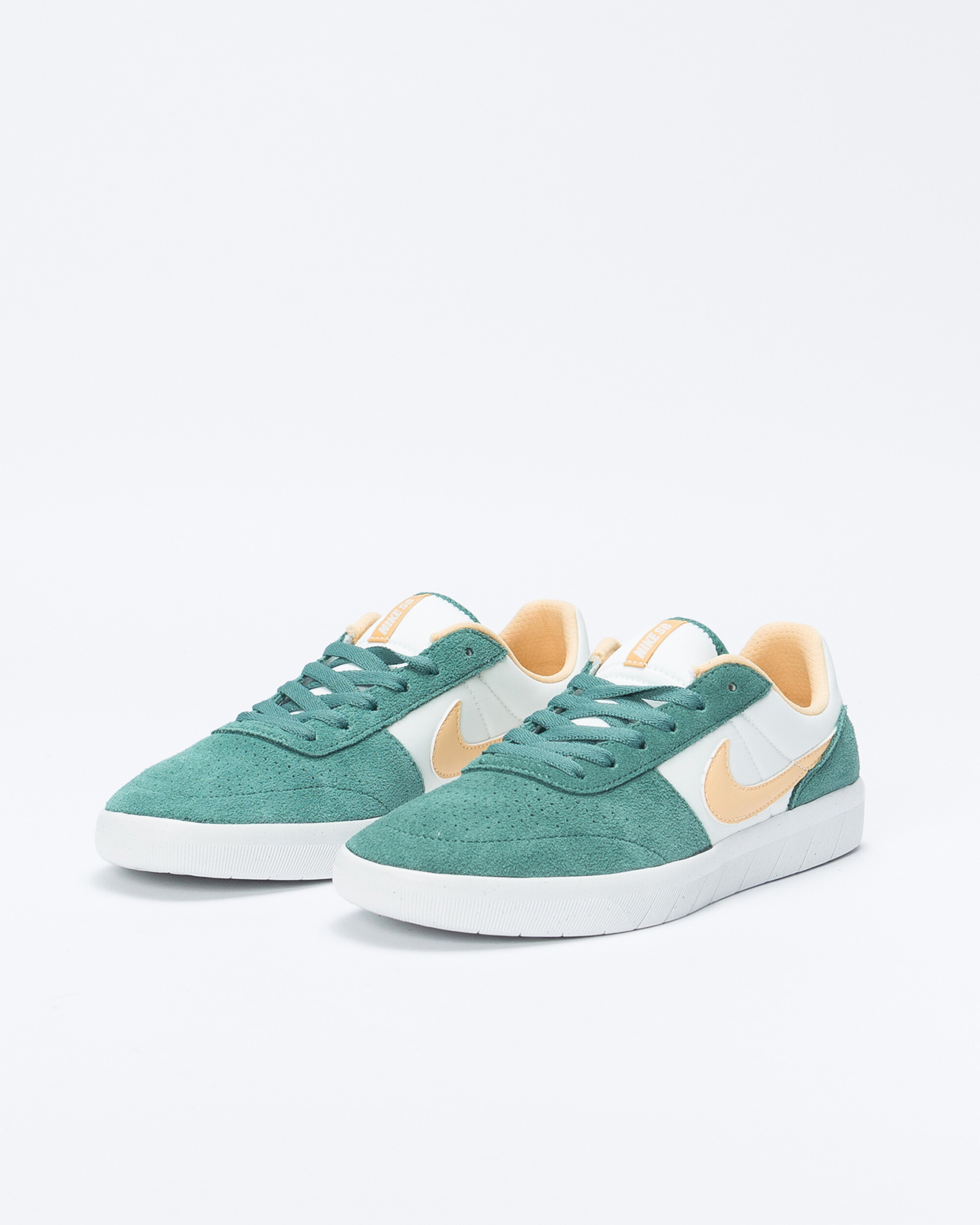 Nike SB Team Classic Biocoastal/Celestal Gold-Summit White