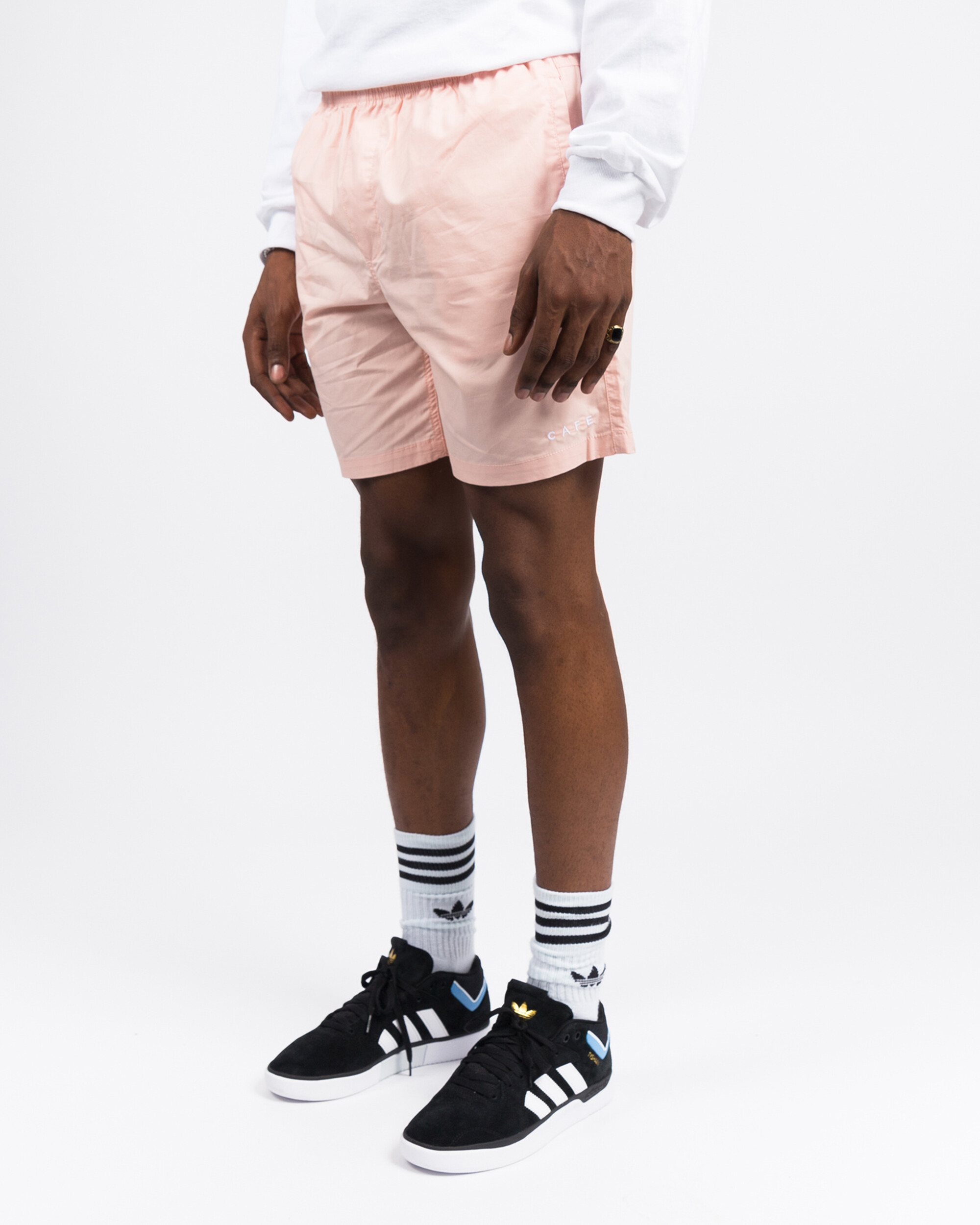 Skateboard Café Embroidered Shorts Pink