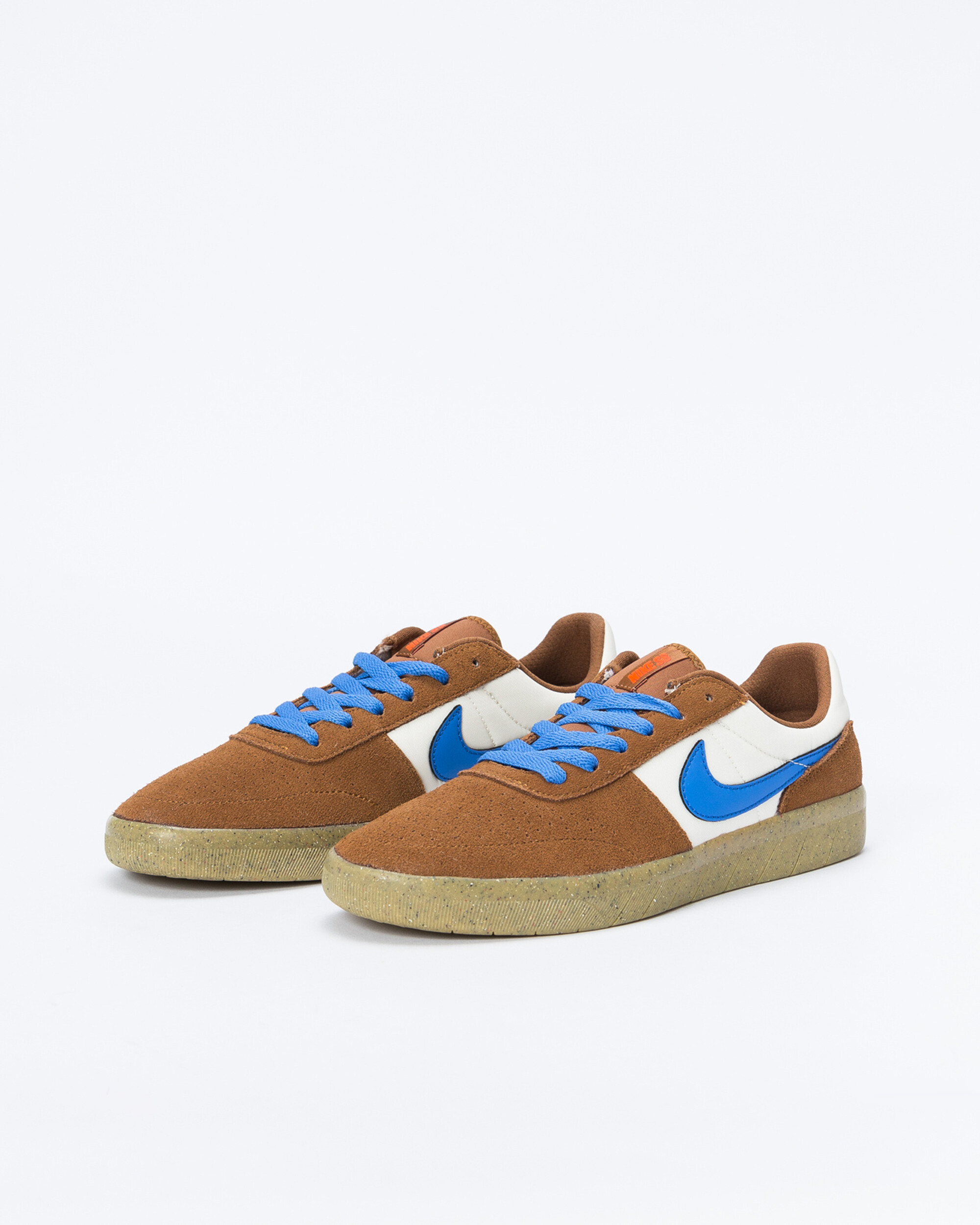 Nike Sb Team Classic Core Perforated Lt British Tan/Pacific Blue-Pale Ivory